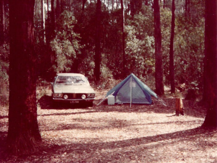 HQ Statesman – Camping at Stony Creek HQ Statesman - Camping at Stony Creek