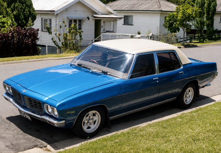 1974 HQ Statesman DeVille repainted in Cyan Blue